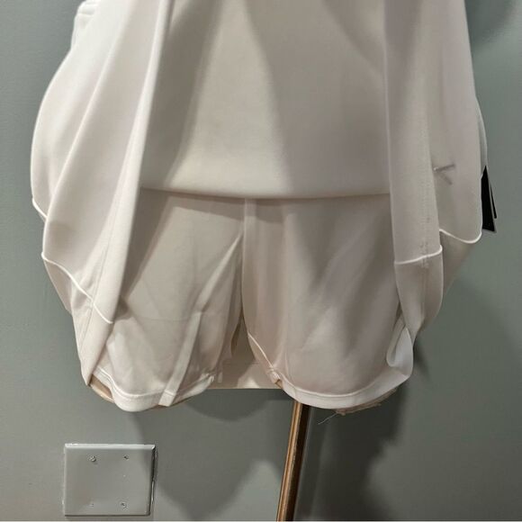 NWT Callaway Brilliant White Ventilated Skort with Opti Dri Size Large - Picture 7 of 13